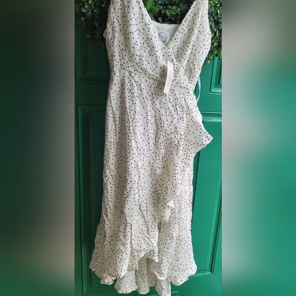 *NWT* Francesca's Dress - Picture 6 of 7